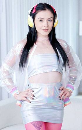 Rosalyn Sphinx