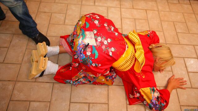 Brooke Brand bows in a kimono then gets railed in the shower
