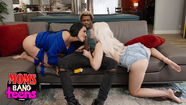 Sexy brunette and blonde share a Gia OhMy and Sandy Love big black cock in a hot threesome