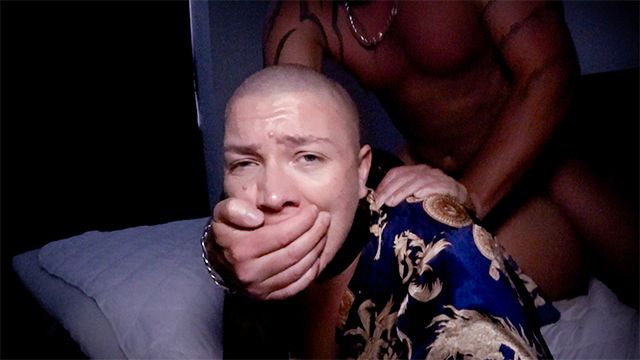 Paulina Gets Her Mouth Filled With Rod